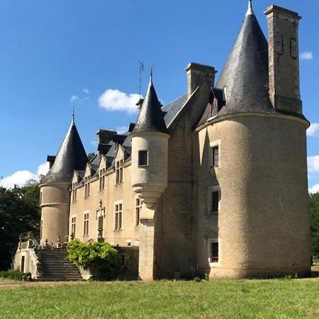 Chambre Dans Tour Du 15Eme Siecle Mauvieres Exteriör bild